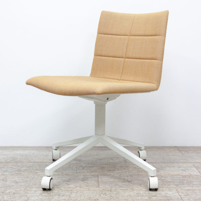 LAMMHULTS Archal Chair Orange