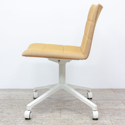 LAMMHULTS Archal Chair Orange