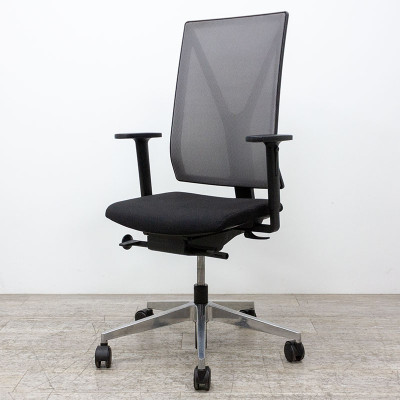 GIRSBERGER Yanos Noir / Gris 2D