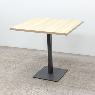 PEDRALI Table L80 Chêne Clair