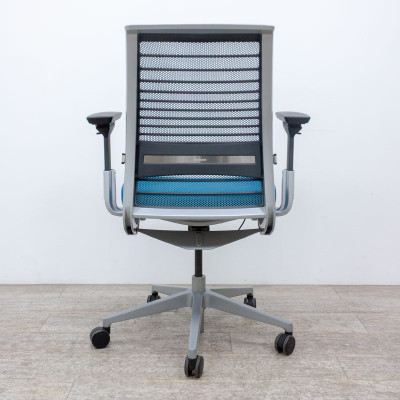 STEELCASE Think V2 Bleu 4D