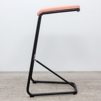 LAMMHULTS Add Tabouret Rose 2nd C.