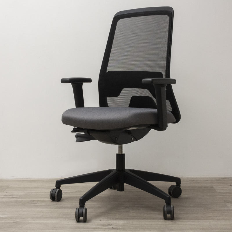 Interstuhl Every is 1 Noir/Gris 4D