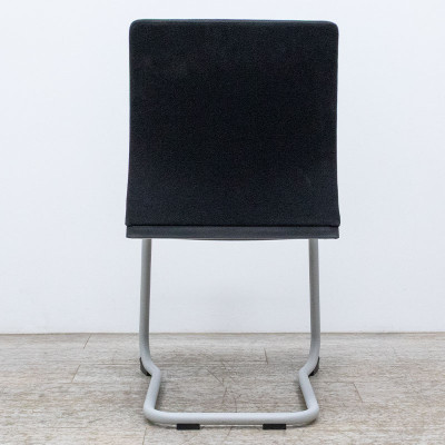 FORMA 5 Chaise en tissu Noir