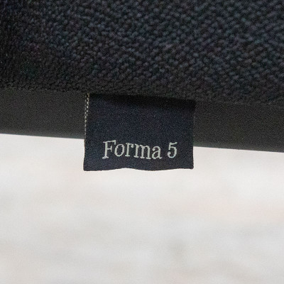 FORMA 5 Chaise en tissu Noir