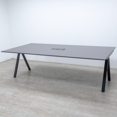 BENE Delta Table L240 Gris Foncé