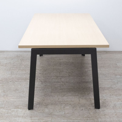 Table de réunion L180 Chêne / Noir
