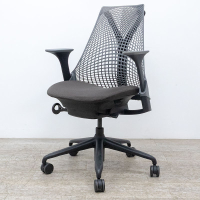 HERMAN MILLER Sayl Gris 1D