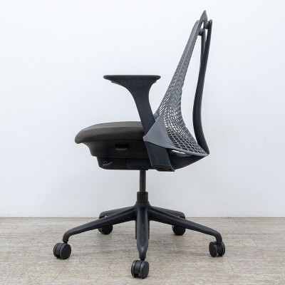 HERMAN MILLER Sayl Noir / Gris 1D