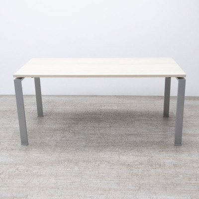 Bureau droit L160 Frêne / Gris