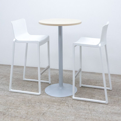 Mange debout Ø60 Acacia / Gris