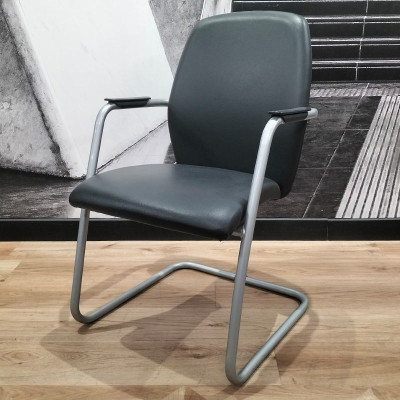 Chaise en similicuir Noir / Gris