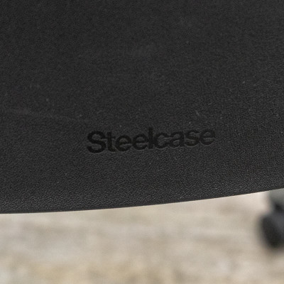 STEELCASE Eastside Noir / Gris