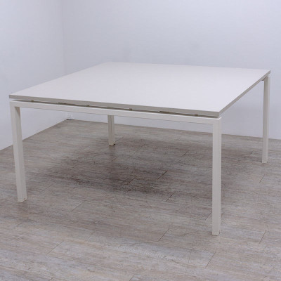 Bench/ table 2 postes Majencia Gris