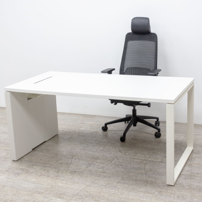 Bureau L160 Blanc avec top access