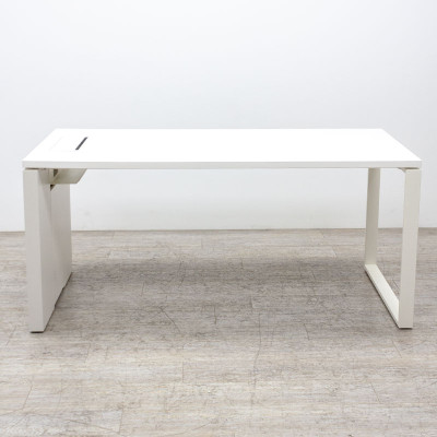 Bureau L160 Blanc avec top access