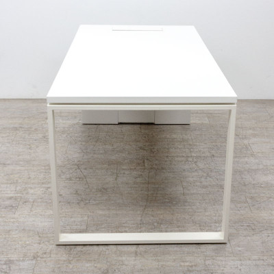 Bureau L160 Blanc avec top access