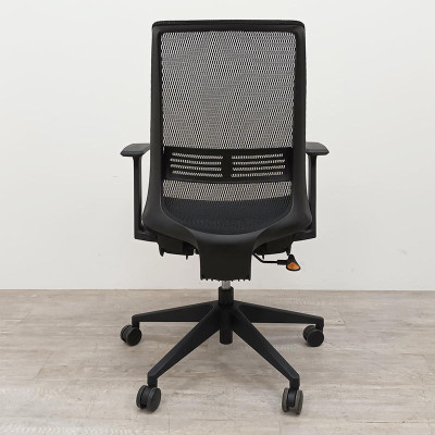 Fauteuil résille Noir Acc. fixe