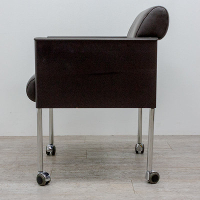 Fauteuil à roulettes en cuir Brun