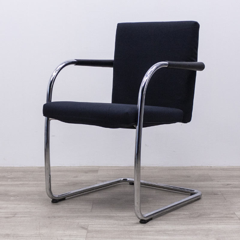 Chaise Vitra Noir/Chromé 2nd Choix