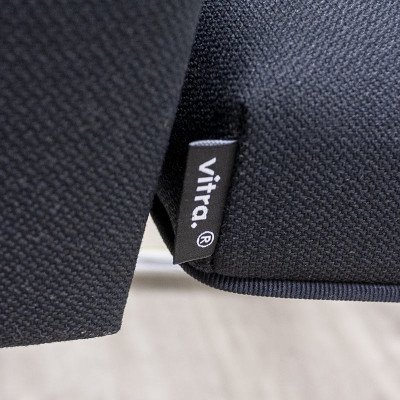 Chaise Vitra Noir/Chromé 2nd Choix