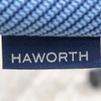 HAWORTH Lively Bleu roulettes + acc