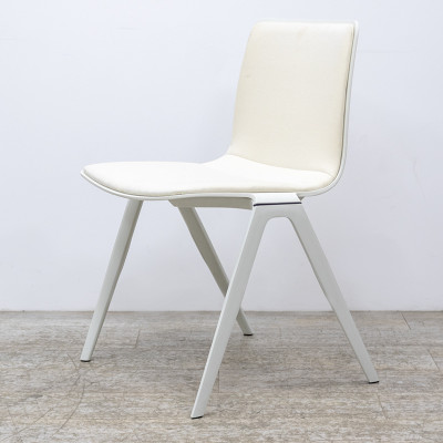BRUNNER A Chair Blanc 2nd Choix