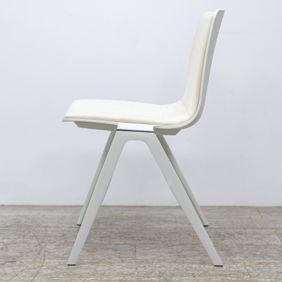 BRUNNER A Chair Blanc 2nd Choix