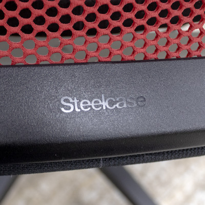 STEELCASE Think V1 Rouge 1D