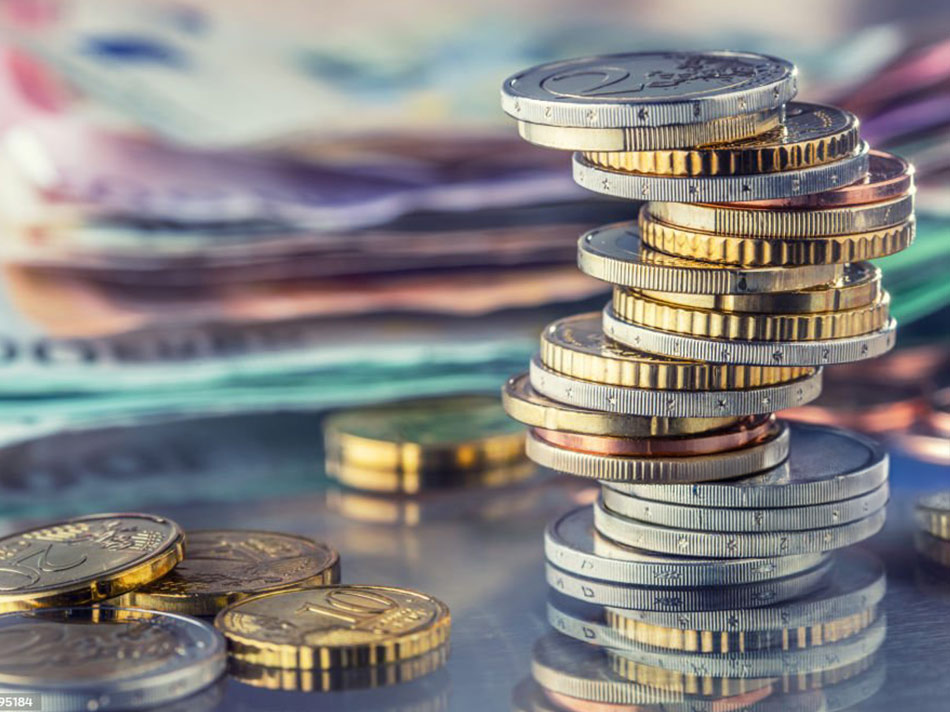 pièces de monnaie empilées