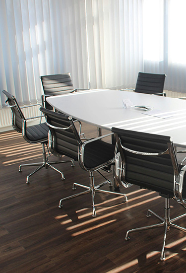 aménagement d'une salle de réunion luxueuse